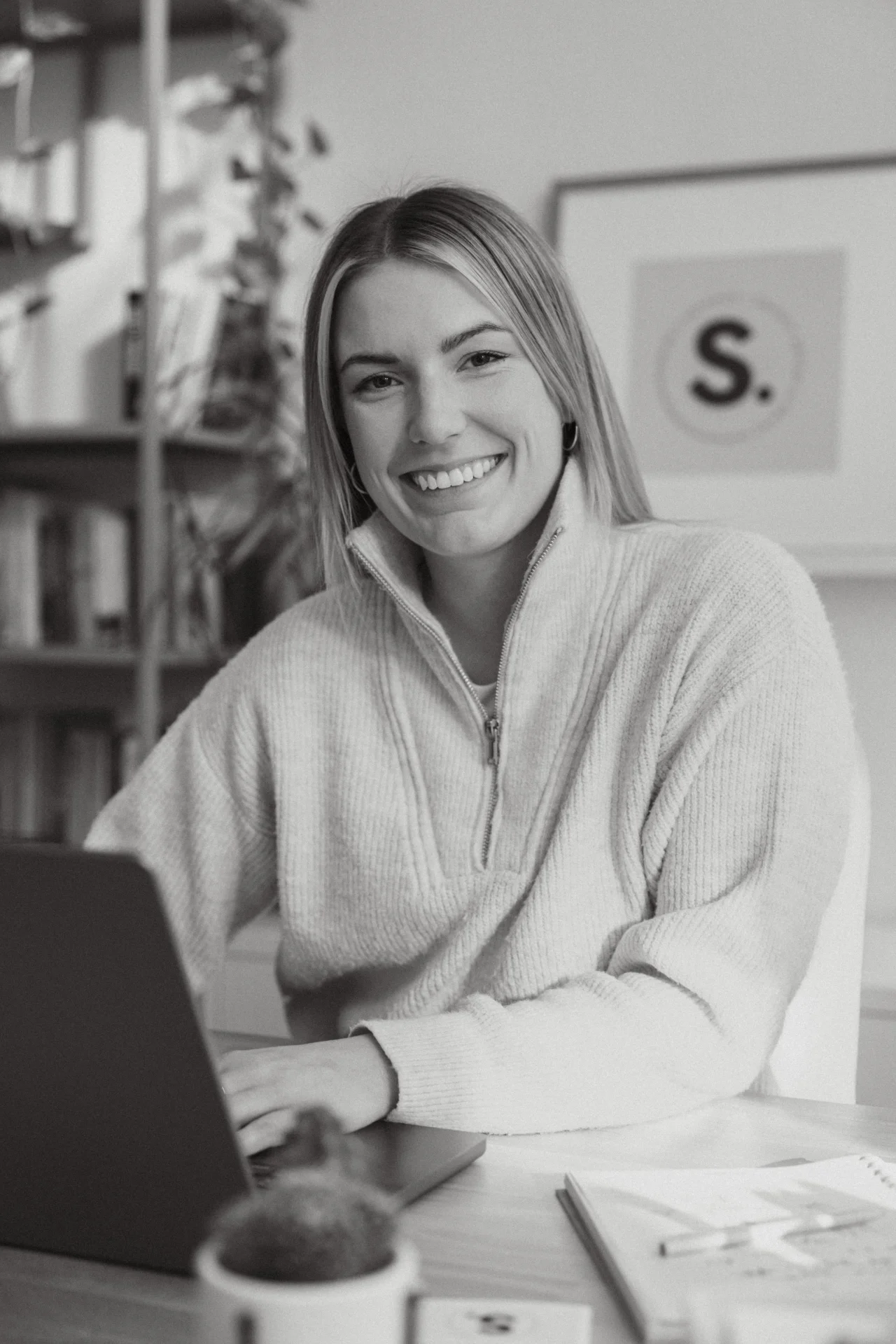 Sophie am Arbeitsplatz